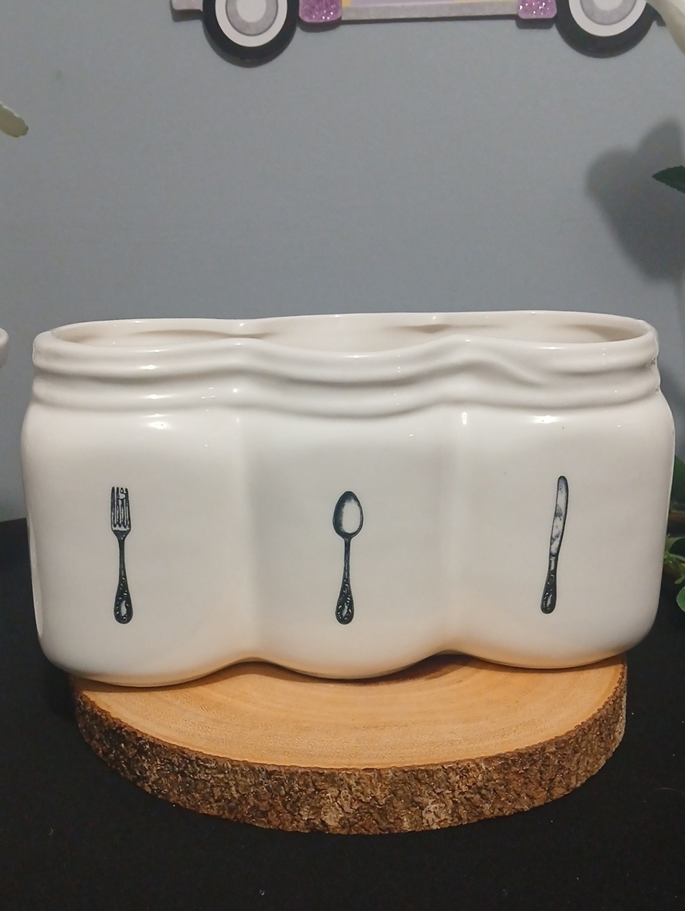 Ceramic Utensil Holder in White with Cutlery Design NWT